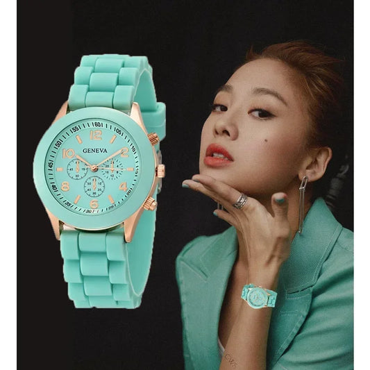 2025 Luxury Women's Watch – Trendy Silicone Strap Quartz Wristwatch