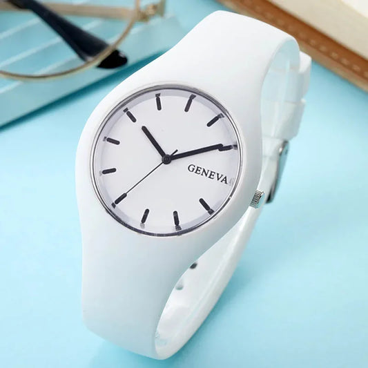 "Women's Sport Watch 2024 – Fashion Quartz Silicone Wristwatch, Casual & Waterproof"